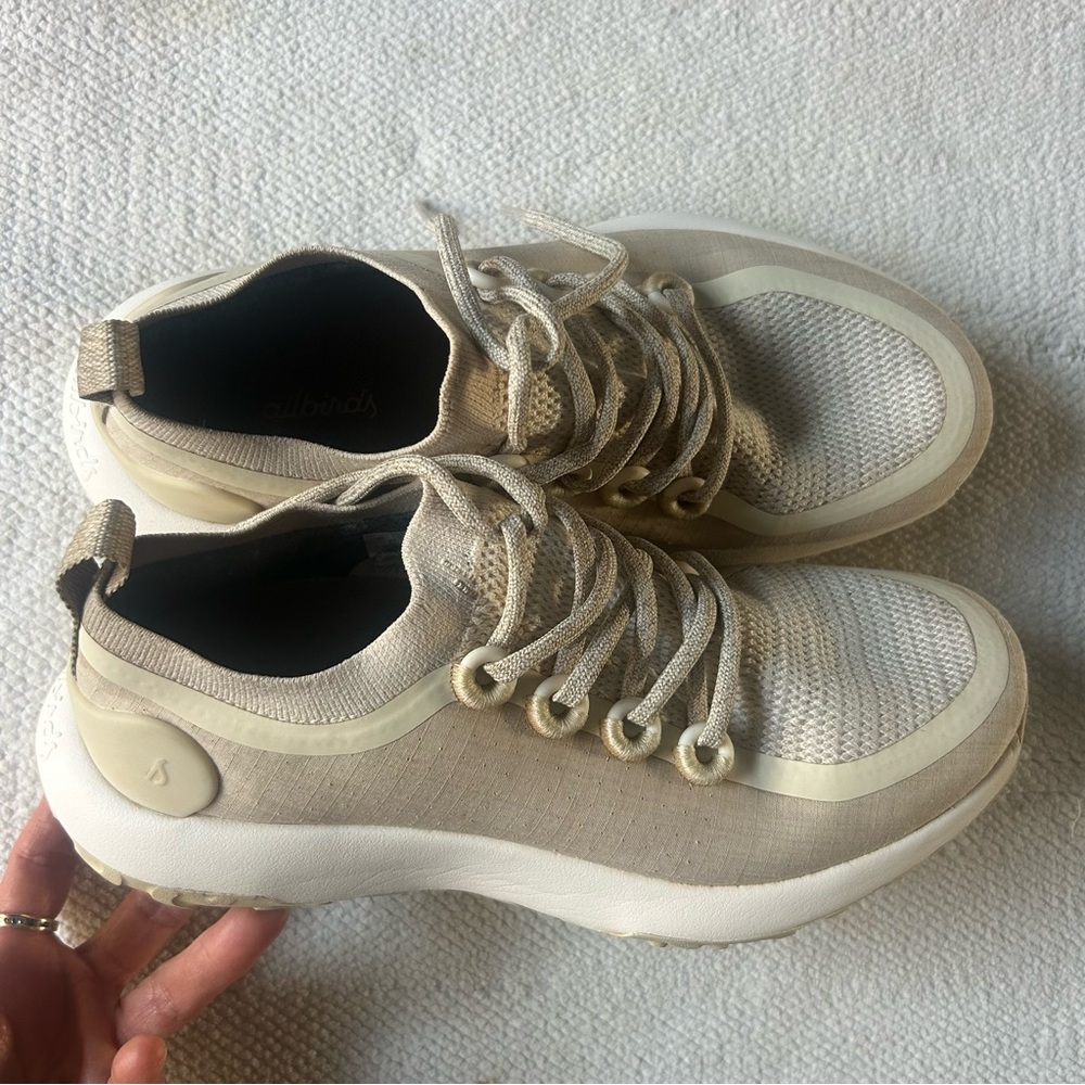 Allbirds Tráil Runners Cream Sneakers with Knit Upper and Chunky Sole